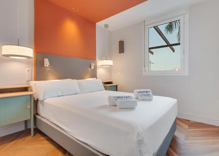 Obsidian Zafiro Amarilla Golf San Miguel de Abona